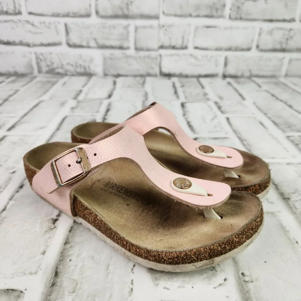 Birkenstock Gizeh Sandals Girls US 13 -13.5 EU 31 Light Pink Vamp Strap Slip-On